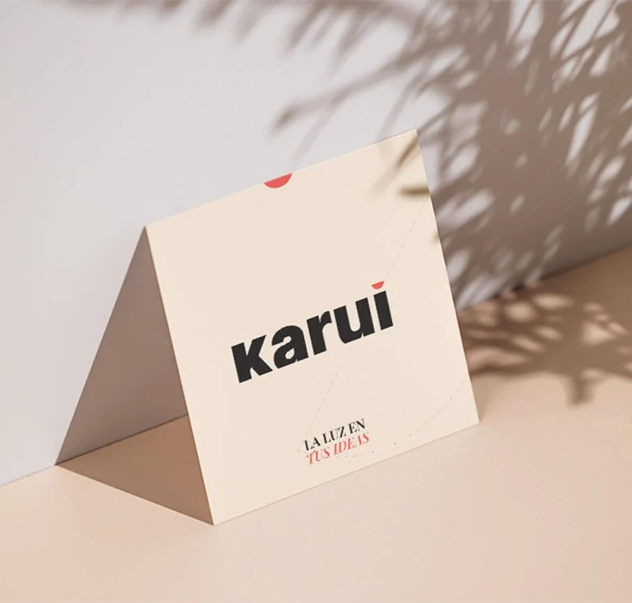 Tarjeta con la identidad de Karui