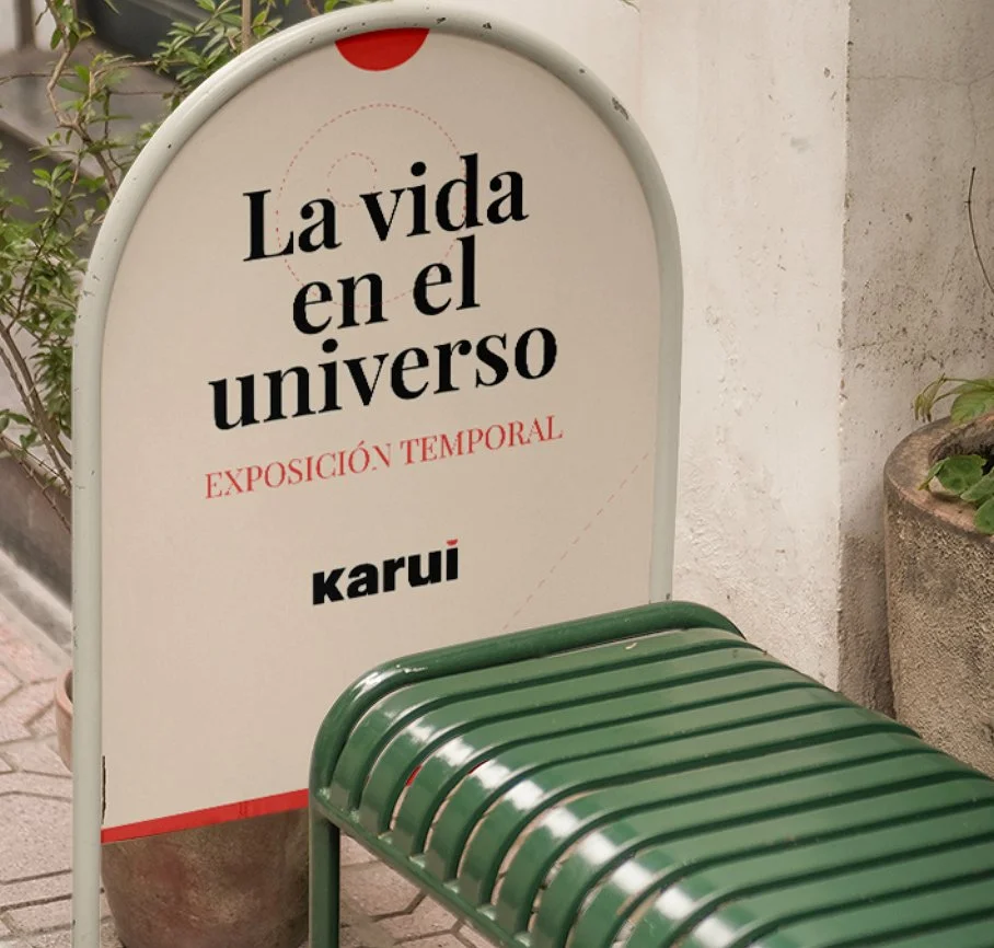 Cartel de una exposición de Karui